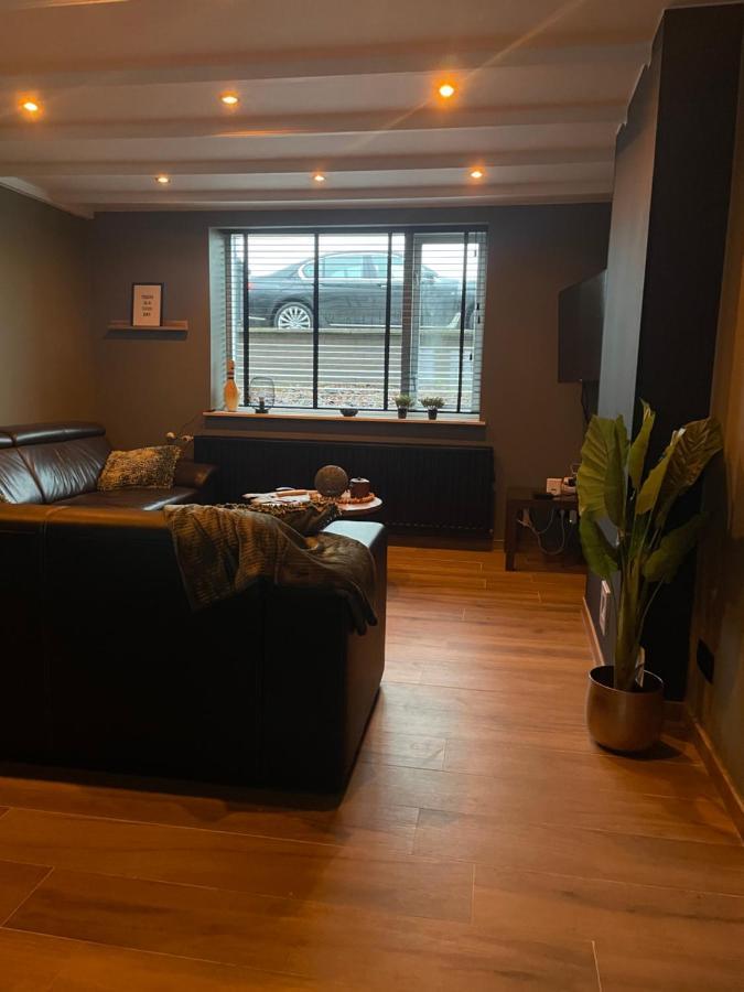 Graafjansdijk B Vakantiehuis Met 3 Slaapkamers Net Over De Belgische Grens Westdorpe Exterior foto